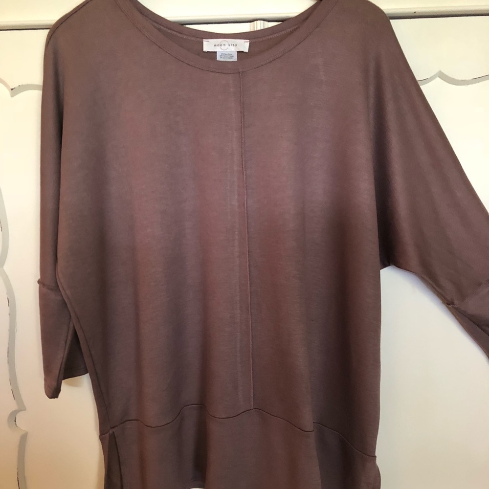Knit taupe 3/4 sleeve top
